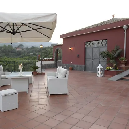 Pace Villa Piedimonte Etneo